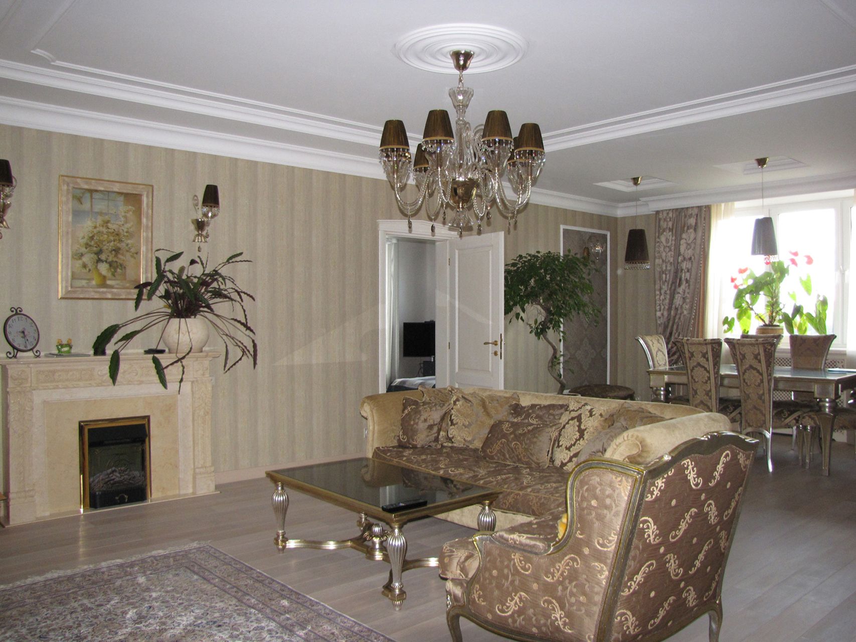 Дизайн гостиной в современном классическом стиле