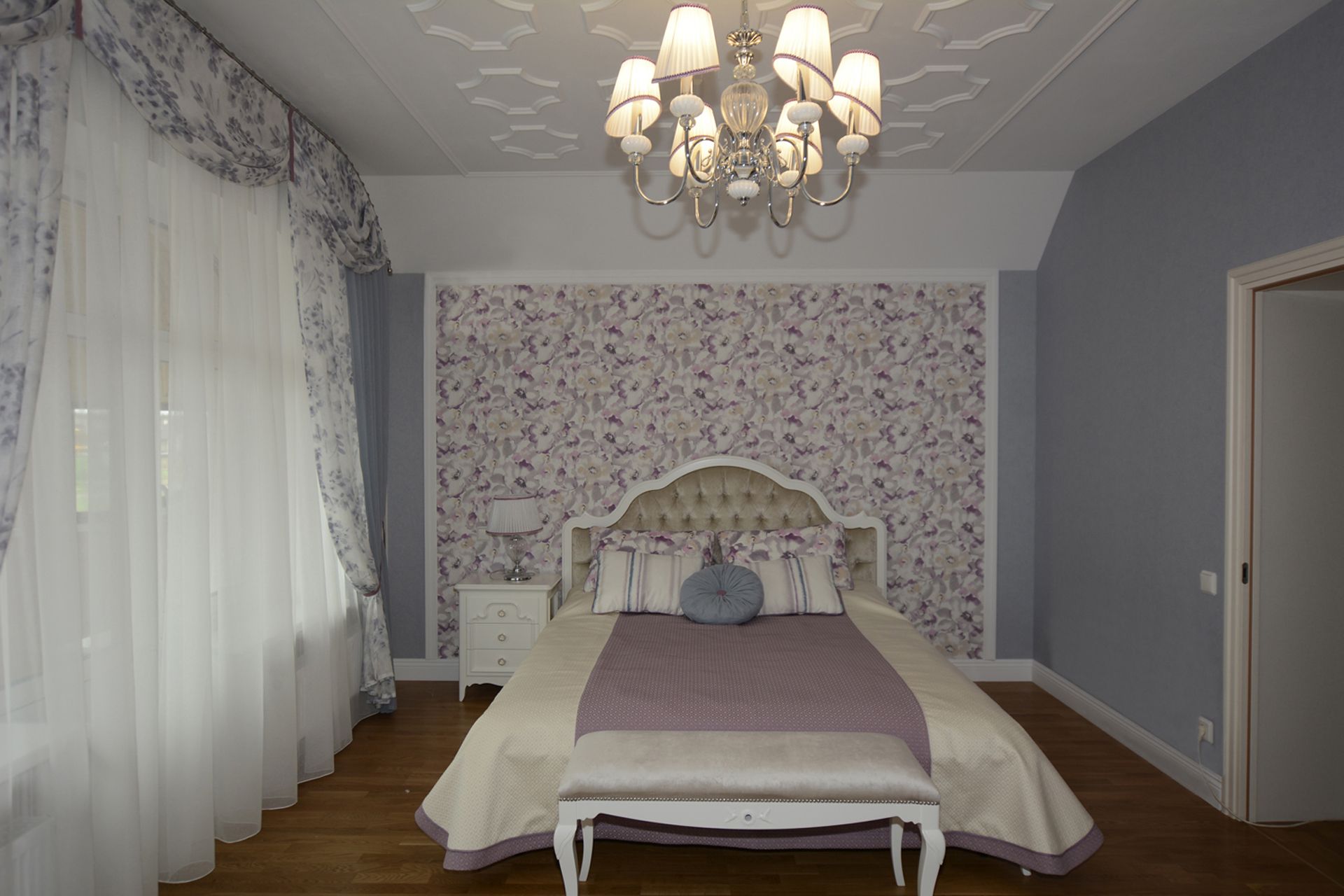 Дизайн спальни в современном классическом стиле
