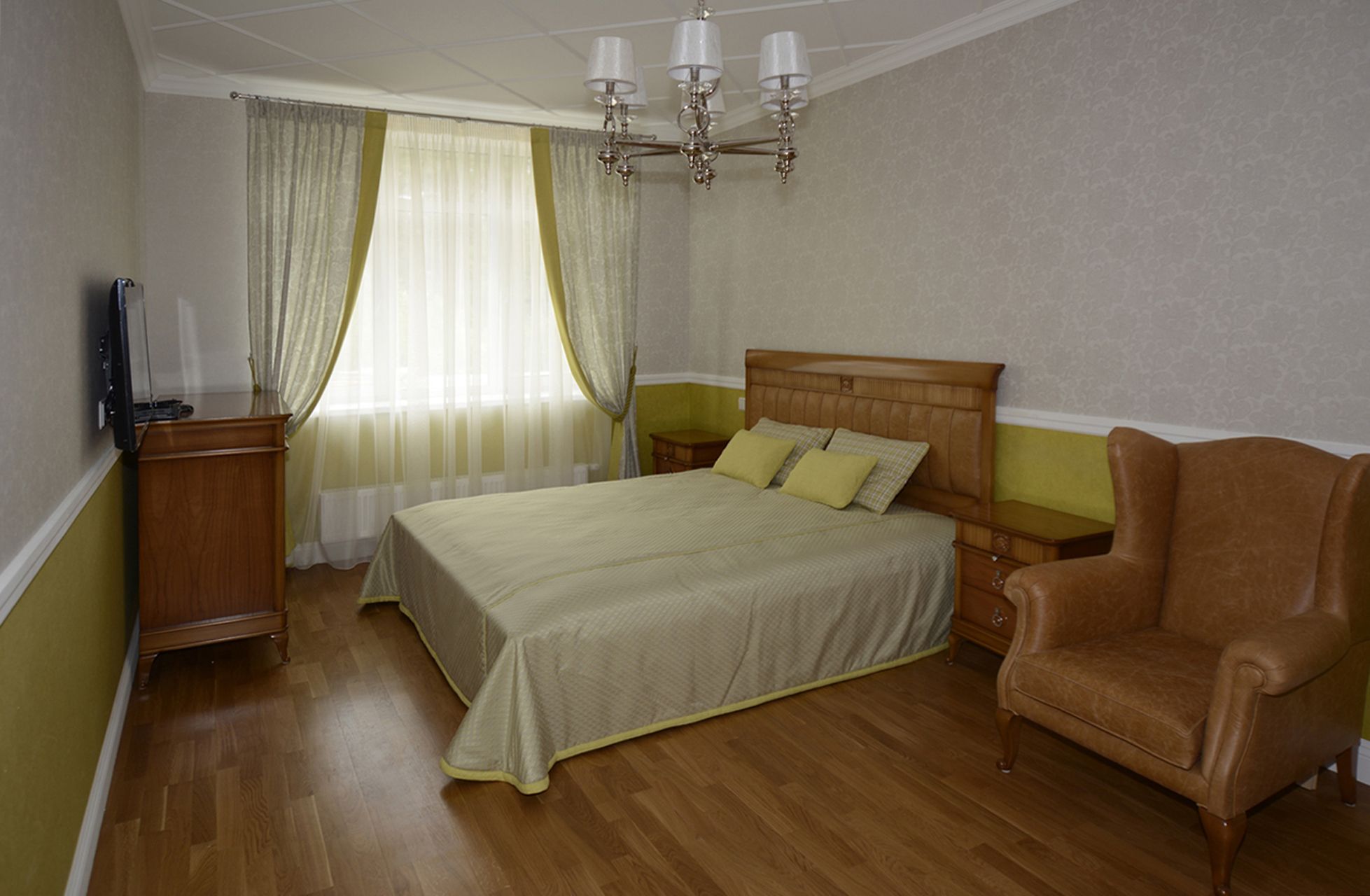 Дизайн гостевой спальни в современном классическом стиле
